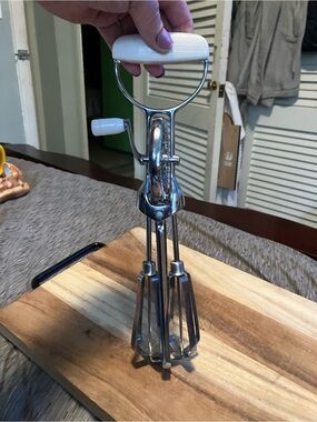 Vintage Stainless Steel Rotary Hand Mixer/Egg Beater